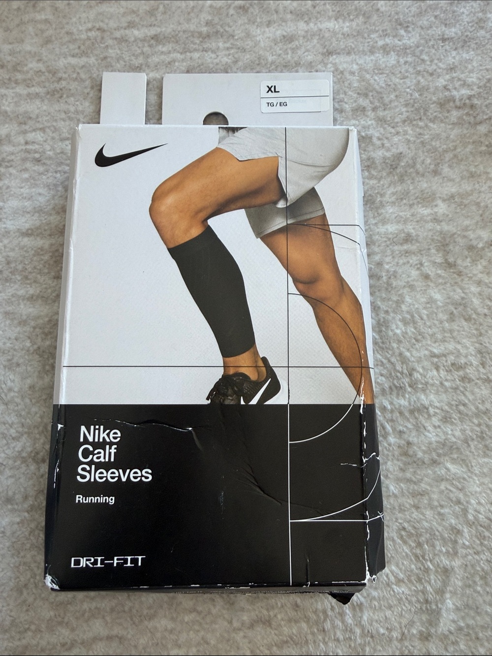 Nike Zoned Support Calf Sleeves - Black - Retail: $50 - Damaged Box